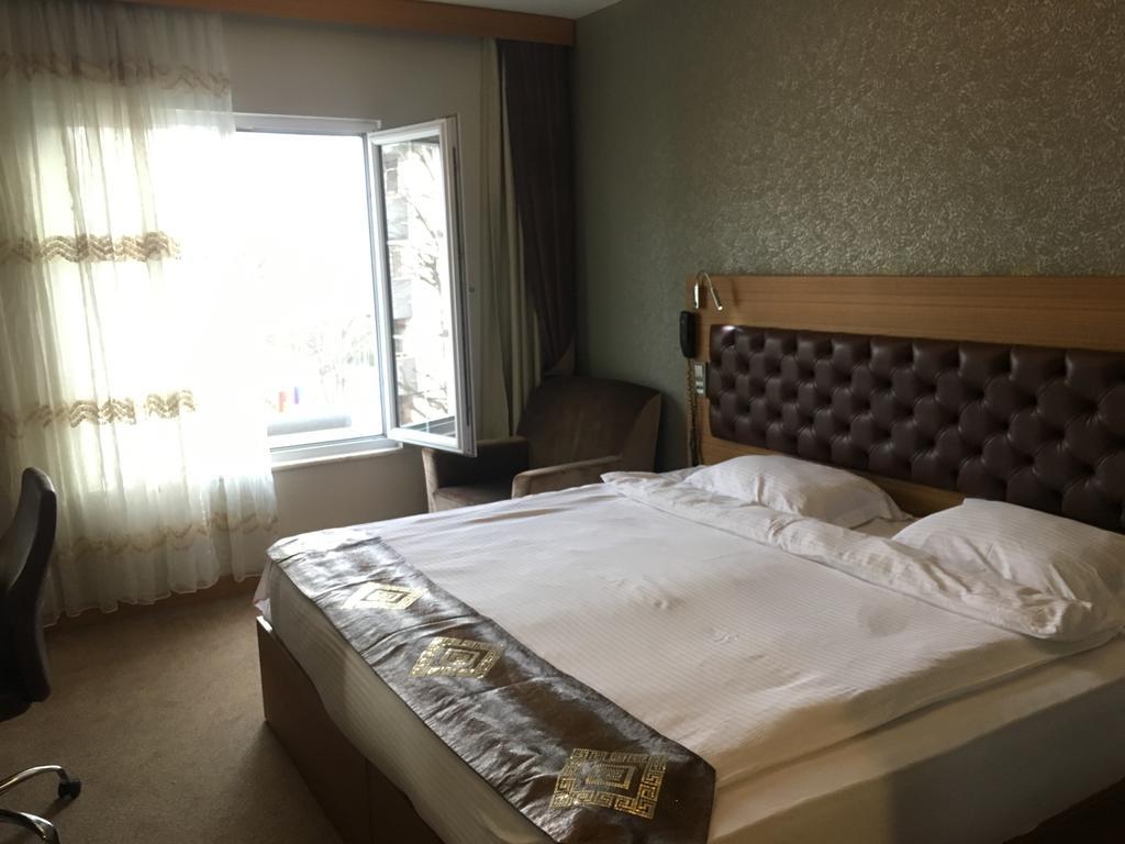 Hotel Duzce Surur Kültér fotó