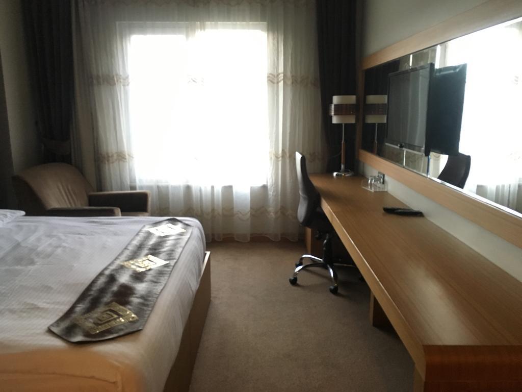 Hotel Duzce Surur Kültér fotó