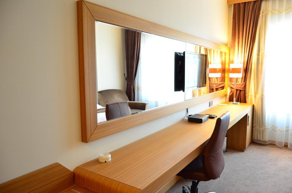 Hotel Duzce Surur Szoba fotó