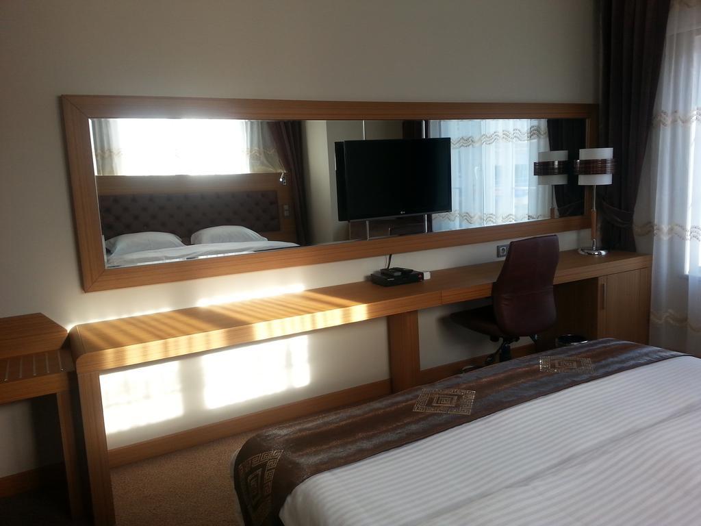 Hotel Duzce Surur Kültér fotó