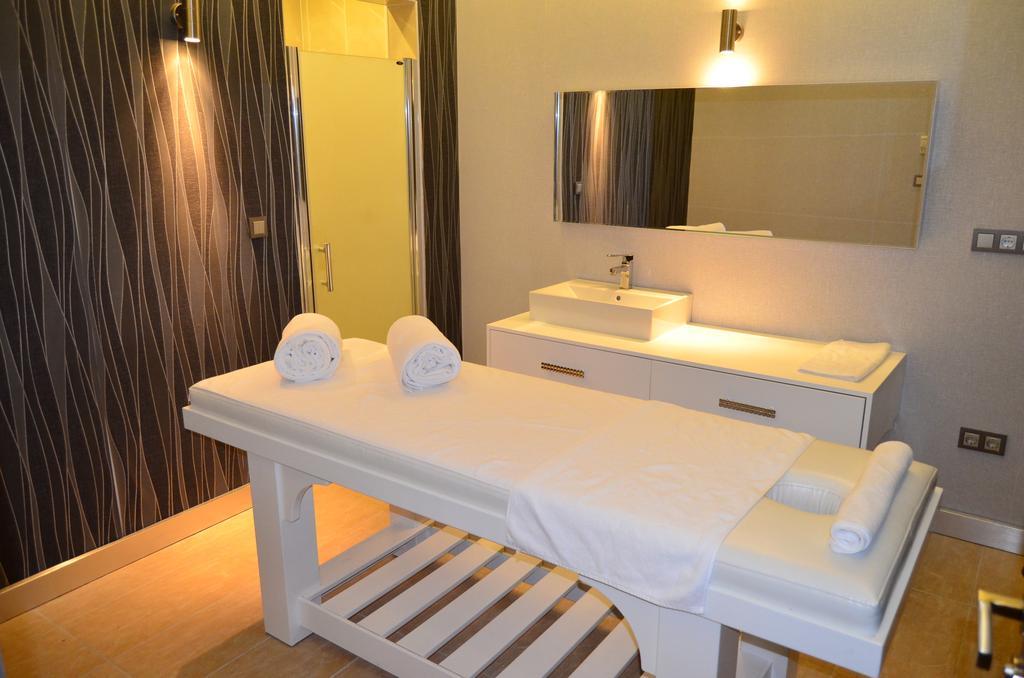 Hotel Duzce Surur Kültér fotó